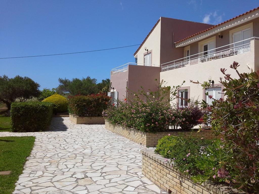 Marinos Apartments Ласі Екстер'єр фото