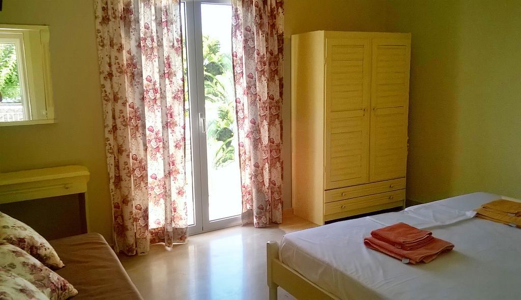 Marinos Apartments Ласі Екстер'єр фото